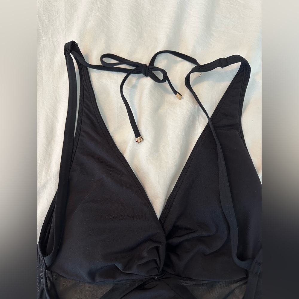 MICHAEL Michael Kors Layered Illusion One Piece Plunge Swimsuit Black MM3H249 14 - Picture 7 of 10